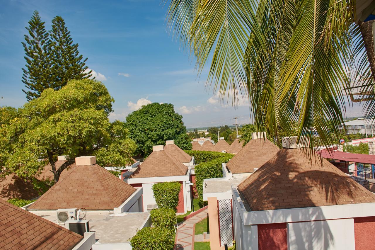 Visa Lodge Port-au-Prince Eksteriør billede